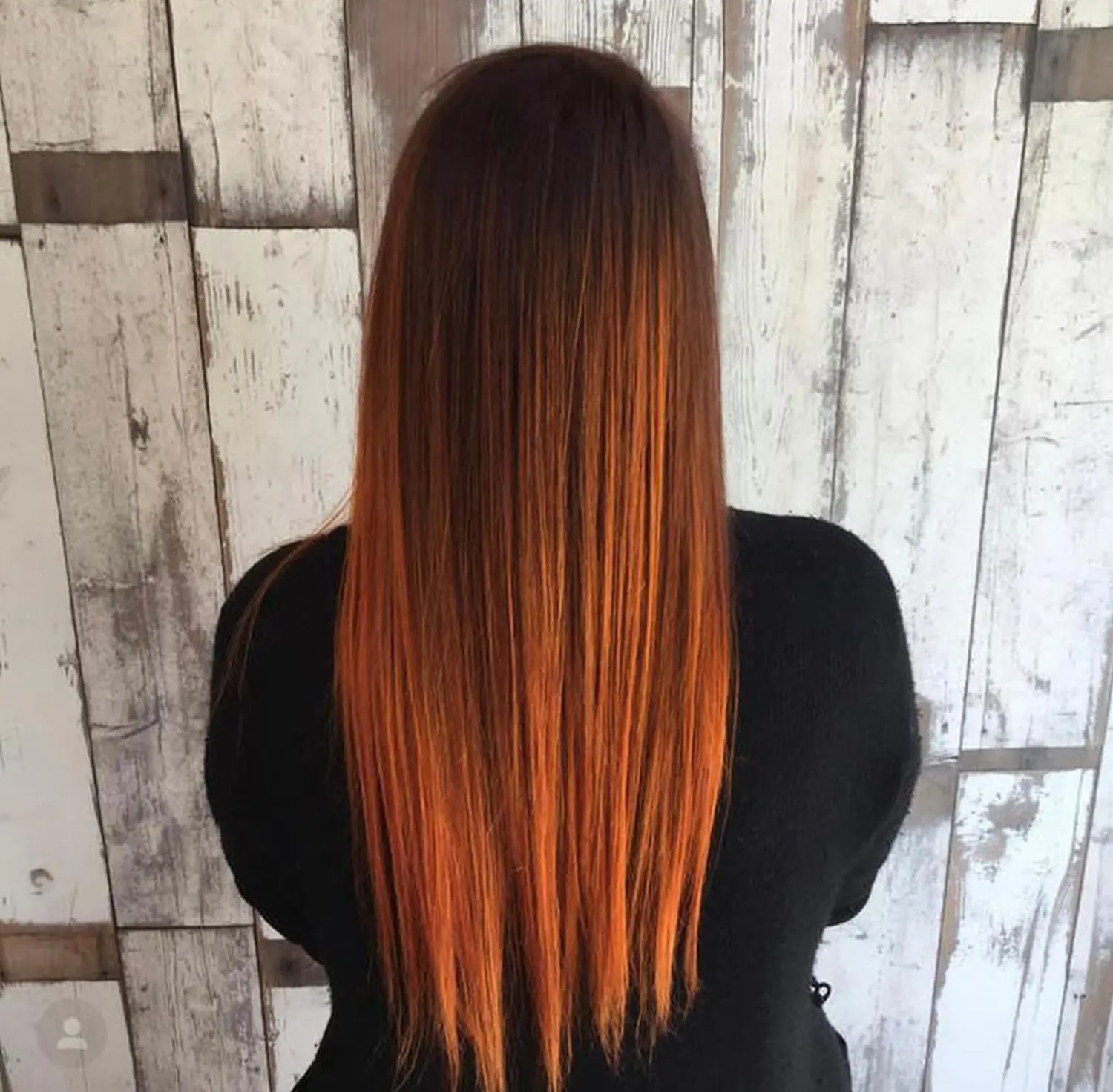 HAAR-SCHARF - Friseursalon - Haarfarbe, Haarglättung